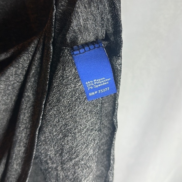 APT. 9 LONG FLOWY TANK (L) - Picture 7 of 8